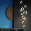 Moderne Nodic-Holz-LED-Ring-Kronleuchter, Acryl-Ring-Treppenbeleuchtungskörper für Wohnzimmer, Esszimmer, Treppe, 3, 5, 6, 7, 10 Ringe228x