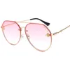 ファッション女性の気質カエルのミラーリトルビーサングラスサングラスゴーグルアンチ紫外線眼鏡の特大フィールド眼鏡A ++