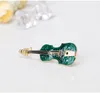 Nowy projekt Emalia skrzypce broszki szpilki zielone skrzypce broszki zabawa instrument muzyczny szpilki dla mężczyzn kobiet moda biżuteria prezenty hurtownie