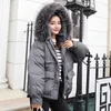 2018年冬のジャケットの女性厚い雪の服のコートの女性の服の女性のジャケットパーカー偽の毛皮襟パーカーダウンコットンジャケット