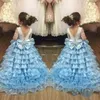 2019 Ruffles Abiti formali per ragazze di fiore per matrimoni Sheer Jewel Neck Manica lunga applicata con grandi abiti Pagenat per ragazze con fiocco