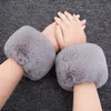 Fashion-Accessories Fluffy Faux Fur Cuff Curser Wristband Ciepła dekoracja mody do Kurtki wierzchniej odzieży Cuff