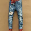 Heren casual rechte jeans retro slim skinny jeans modeontwerper gescheurd mannen hiphop lichtblauwe denim broek