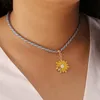 2020 Bohemian Cute Daisy Bee Charms Pendant Necklace for Women Gilrs Sunflower Friendship Necklace Fashion Jewelry
