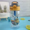 8スタイル新しいウォーターボトル480mlプラスチックカップ赤ちゃん学生幼稚園飲酒ポータブルスポーツボトル夏の男性と女性