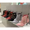 Chaussures en cuir de femme de style européen classique, chaussures pour dames, bottes Martin, décoration de boucle de ceinture, bottes sexy couture talon haut fond en caoutchouc