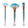 Kvinnor Fishhook Form Professionell Makeup Brushes Girls Bride Bröllop Masquerade Party Cosmetic Powder Foundation Concealer Blusher Fan Brush