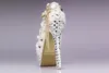 Hoge Kwaliteit Luxe Elegante Kristallen en Parels Trouwjurk Bruidsschoenen Kristal Diamant Lage Hakken Schoenen Vrouw Dame Jurk Sh195g