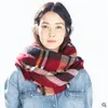 Großhandel - Neue Ankunft Plaid Imitation Kaschmir-Schals Klassischer amerikanischer Stil Damen-Quadrat-Schal-Schal-Mode-Accessoires Kostenloser Versand