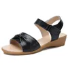 Ontwerper-ther platte sandalen dames bloem slingback strand schoenen