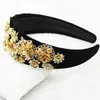 Nouvelle mode Golden Leaf Crown Baroque Prom Hair Band Pearl Hair Jewelry Wedding Tiara Accessories For Women Party C190417031938745