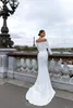 Nieuwste White Mermaid Trouwjurken Bateau Hals Button Beaded Split Sleeves Bruidsjurk Riem Custom Made Satijnen Vestidos de Novia