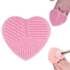 100шт / много Heart Shape Clean макияж кисти Щетка Silica перчатки скруббер Совет Cosmetic Очистка Инструменты для макияжа кисти 8 цветов