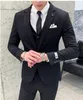 Marca New Black Stripe Noivo Smoking Notch Lapela Groomsman Casamento 3 Peça Terno Moda Homens Jaqueta de Negócios Blazer (Jacket + Pants + Tie + Vest) 679