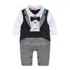 Långärmad Spädbarn Baby Boys Gentleman Rompers med Tie Plaid Jumpsuit Fashion Tuxedo Boutique Toddler Kläder 2 färger C5578