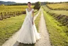 2019 SCOOP NECK LACE En linje Bröllopsklänningar Tulle spetsapplikation Backless Sweep Train Wedding Brudklänningar med CAP291E