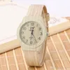 Relojes para mujer Relojes de simulación Casual Color de madera Correa de cuero Reloj de pulsera de madera para hombre Relojes de cuarzo de madera para hombre