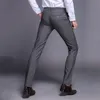 2020男性カジュアルスーツウェディングビジネスファッション弾性ソリッドカラースリムフィットズボン薄いオフィスドレスパンツ