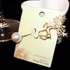 Partihandel-Agood High Quality Retro Deer Imitation Pearl Brosch Pins For Women Scarf Pin Kort smycken Tillbehör