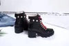 2023 NYA 481156 DKS30 1159 Kvinnor Läder Ankel Boot With Sylvie Web Luxurys Designer Boots Women's Ankel Boots Toppkvalitetsstorlek 35-40 A6