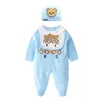 Neue 3 Farben Baby Jungen Mädchen Strampler Langarm 100% Baumwolle Overall + Hut + Lätzchen 3 teile/satz Cartoon bär Säuglingsspielanzug Klettern Kleidung