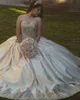 Nowy Szampański Suknia Balowa Quinceanera Suknie Sweetheart Koronki Bez Rękawów Aplikacje Kryształ Zroszony Słodkie 16 Plus Size Party Prom Suknie Wieczorowe