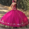 Yeni Varış Tatlı 16 Fuşya Quinceanera Elbiseler Sevgiliye Nakış Artı Boyutu Vestidos De 15 Anos Balo Elbise Abiye giyim Custom Made