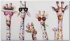 Arte colorida animal girafa família usando óculos pintura em tela impressão em tela mural quarto3384