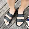 Nieuwste designer sandalen merk slippers blauw zwart bruin schoenen man casual schoenen slippers strand sandalen outdoor slippers Eva lichte sandalen