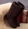 Vente chaude - Bottes hautes classiques pour femmes Bottes pour femmes Bottes d'hiver de neige Bottes en cuir Drop Shipping