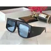 Modedesigner Sonnenbrille für Frauen Großer quadratischer Rahmen Neue Sonnenbrille Einfache Atmosphäre Wild Style UV400 Schutzobjektiv Eyewear 4S105