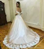 Elegancka A-Line Plus Size Suknie Ślubne Off Ramię Koronki Aplikacje Sweep Pociąg Suknia Ślubna Backless Suknie Ślubne Vestidos de Novia