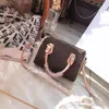 2019 Relaxing Pillow Bags New Fashion Sac à main Joker Oblique Satchel In Boston Girls Femmes Sacs à main Portefeuilles Les sacs à main Designer