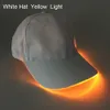 Czapki kulkowe Moda Unisex Solid Color LED Luminous Baseball Hat Boże Narodzenie Party Peted Cap Sprzedaj