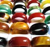 20st/Lot Män Kvinnor Multicolor Smooth Solid Jade Ring Lady Vacker Agate Ring Natural Gem Stone Charm smycken Lover Xmas Gift Great Value