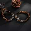 Lujo 2 unid/set pulsera para hombre diseñador con cuentas para mujer corona amarillo rojo ojo de tigre piedra circonita oro rosa pulseras de bolas de plata mujer hombre encanto joyería regalo 8mm