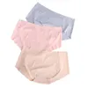 3 PCs Briefas perfeitas Mulheres de calcinha sexy sexy calcinha macia e macia para fêmeas impedem o apego à área retal LCE Silk Pantie