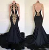 Zwart Backless Sexy Galajurken Halter Borduren Gouden Kant Appliqué Decolleté Keyhole Op maat gemaakte avondjurken Formeel Ocn Wear