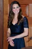 Kate Middleton A Line Celebrity Dresses Evening Wear حبر أزرق الحبيب قبالة كتف روبوس تول حفلة موسيقية مع حزام Jenny Pack3260531