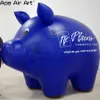 青い大きな2.5m L笑顔のインフレータブル漫画豚モデルは、イベントの展示や装飾のために豚の尾付きのロゴを追加できます