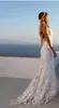 2020 céu branco vestidos de dama de honra com lado dividido fora do ombro lace apliques chiffon wedding convidado vestidos baratos empregada doméstica de vestidos de honra