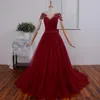 2019 Nuovo arrivo Abiti da sposa gotici rosso scuro 2019 con maniche ad aletta Perline cristalli Illusion Back Donna Abito da sposa moderno non bianco