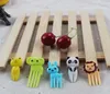 Animais dos desenhos animados crianças fruta garfo atacado 10 Pcs um conjunto Bento bolo garfo Criativo plástico de qualidade alimentar