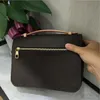 Yüksek Kaliteli Lüks Tasarımcılar Çanta Çanta Kadın Haberci Çanta Büyük Monogram Monogrambossed Metiler Tote S-Kilit Omuz Crossbody Çanta