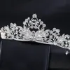 Bruids Tiara's met Steentjes Bruiloft Sieraden Meisjes Headpieces Verjaardag Partij Prestaties Pageant Crystal Tiaras Bruiloft Accessoires BW-DA006