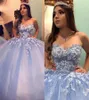 Nowe Blue Quinceanera Suknie Ball Suknia Sweetheart Koronki Aplikacje Kryształ Zroszony 3D Kwiatowe Kwiaty Słodkie 16 Party Prom Dress Suknie Wieczorowe