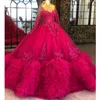 Бальное Платье Quinceanera Платья Прозрачная Шея Кружева Аппликация Бисер Многоуровневые Юбки Фуксия Театрализованное Платье С Длинными Рукавами Выпускные Платья Халаты De Soirée