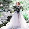 Abiti da sposa neri economici Abiti da sposa Boho country rustico in pizzo a maniche lunghe gotico con applicazioni Abiti da sposa vintage sexy con retro Oepn