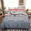 Juegos de edredones de cama de diseño 100% juegos de cama de seda satinada de buena calidad plana 4 Uds funda nórdica sábana plana funda de almohada 255Y