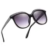 Top Venda de Óculos de Sol das Mulheres Designer de Marca das mulheres Cat Eye Sunglasses Frame com Pérolas e Studs Fluindo Óculos de Alta Qualidade
